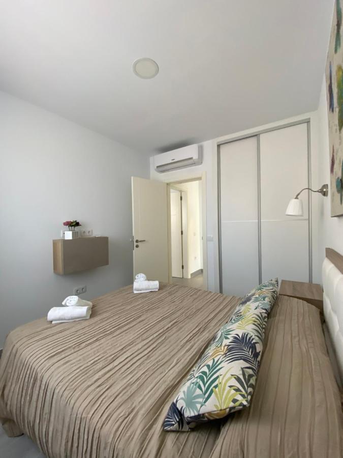Billy'S Marina 360 With Pool Access Apartment Puerto De Mogan Bagian luar foto