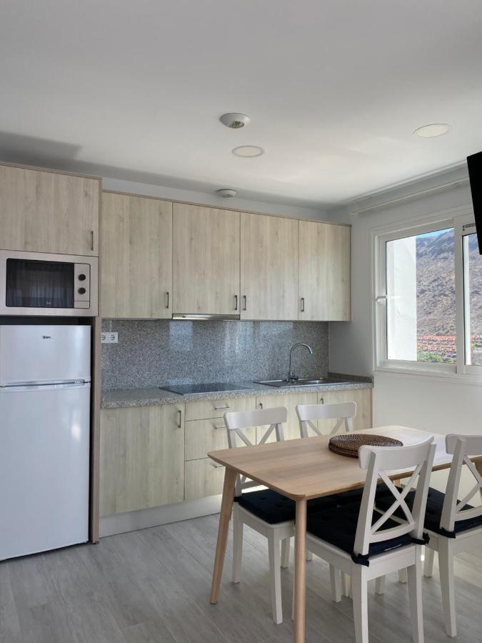 Billy'S Marina 360 With Pool Access Apartment Puerto De Mogan Bagian luar foto
